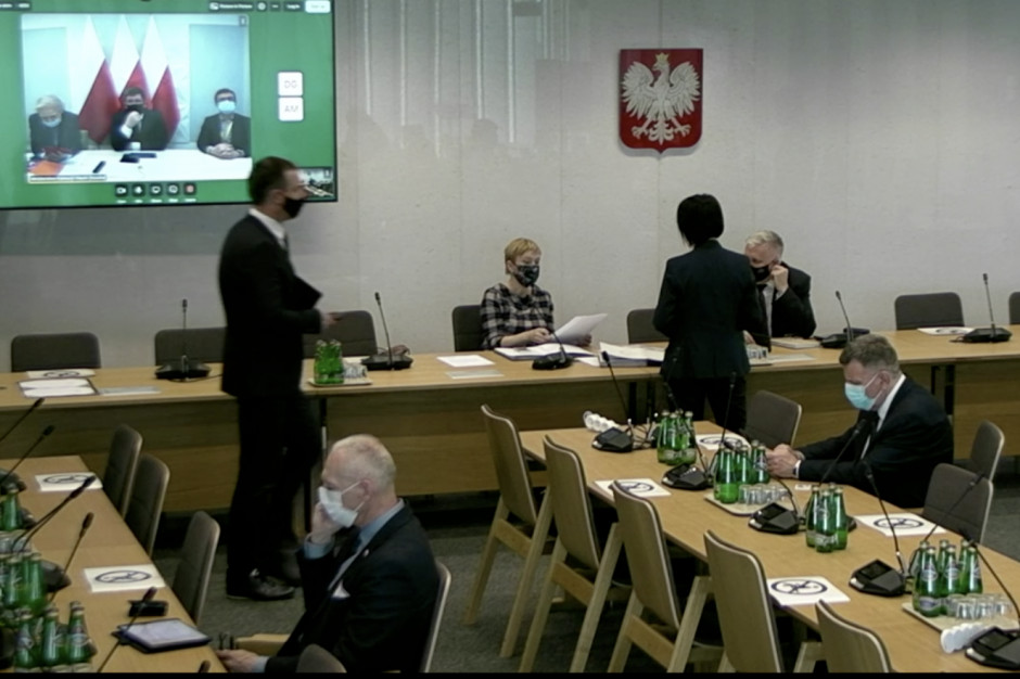 Matury i egzamin ósmoklasisty w czasie pandemii są tematem posiedzenia sejmowej komisji edukacji; FOT. Screen/PTWP Sejm: matura i egzamin ósmoklasisty w czasie pandemii - transmisja