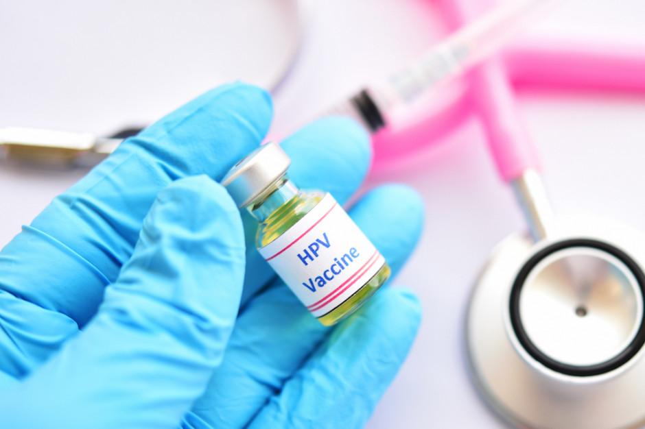 Zakażenie wirusem brodawczaka ludzkiego (HPV) jest najczęstszą przyczyną raka szyki macicy; FOT. Shutterstock Szczepienia przeciwko HPV w Polsce - wreszcie doczekamy się przełomu?