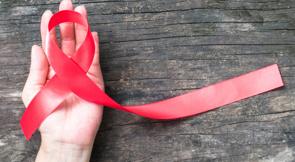 Akcja ma zachęcić Polaków do badania się na HIV. Fot. Shutterstock Test na HIV do zrobienia w domu? Mieszkańcy Warszawy będą mieć tę możliwość