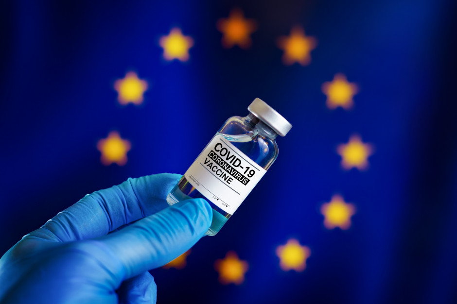 OLAF w roku 2020 zamknął łącznie 230 dochodzeń w sprawie nadużyć finansowych. FOT. Shutterstock (zdjęcie ilustracyjne) OLAF wykrył 52 miliony wadliwych masek ochronnych, testów oraz żelów