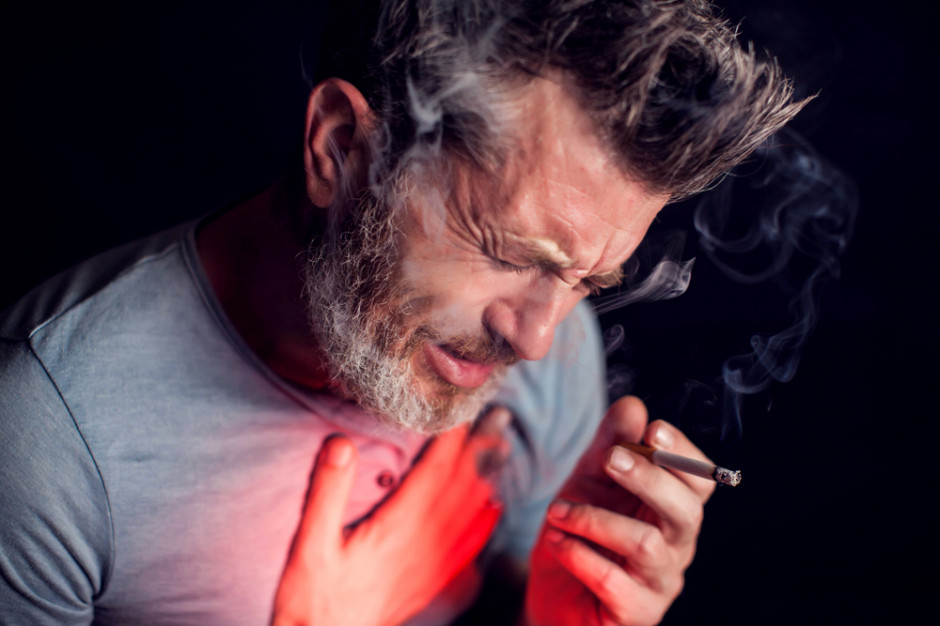 Liczba palaczy spada, ale 8 mln w skali kraju to nadal dużo. Fot. Shutterstock Prof. Mróz: palimy mniej, ale liczba palaczy, u których rozwinie się rak, nie maleje