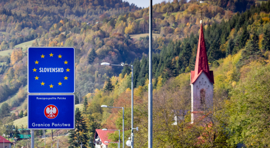 Zmiany na granicy ze Słowacją. Kontrole paszportów covidowych i zamknięte przejścia. Zmiany od 5 lipca