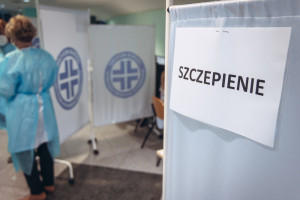 Ekspert Rady Medycznej ocenia mieszanie szczepionek jako bezpieczne