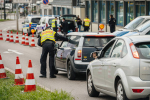 Niemcy uszczelniają granice. Rosną obawy przed kolejną falą pandemii