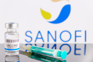 Sanofi chce kupić amerykańską firmę prowadzącą badania nad lekami w technologii mRNA