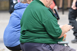 Nie tylko metabolizm odpowiada za tycie. Między 20. i 60. rokiem życia jest na tym samym poziomie