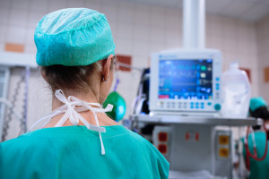 Szef Związku Zawodowego Anestezjologów o skutkach Polskiego Ładu: jest decyzja, jest odpowiedzialność
