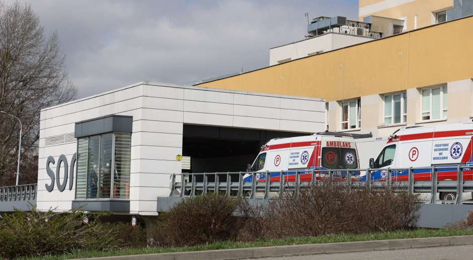 Wojewódzki Szpital Specjalistyczny we Wrocławiu Fot. Shutterstock Brakuje lekarzy i pielęgniarek. We Wrocławiu zawieszono oddziały w trzech szpitalach
