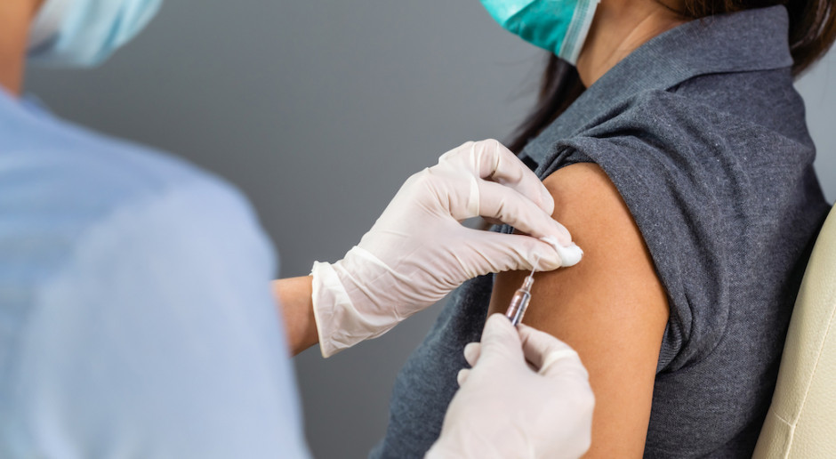 Za kilka tygodni szczepienia przeciw grypie w aptekach? Resort zdrowia planuje zmiany ustawowe