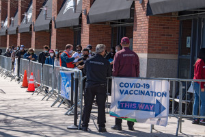 Pandemia COVID-19 sieje spustoszenie wśród mieszkańców USA