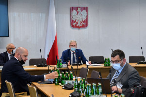 Sejmowa Komisja Zdrowia odrzuca poprawkę Senatu przyspieszającą wzrost nakładów na zdrowie