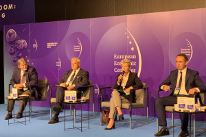 Piecha o proteście medyków podczas EEC 2021: z tego klinczu trudno wyjść