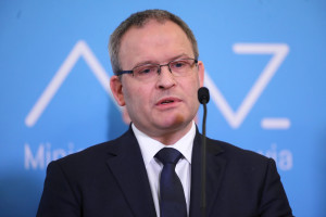 Nakłady na rehabilitację spadły o 177 mln zł. Miłkowski przedstawił dane w Sejmie