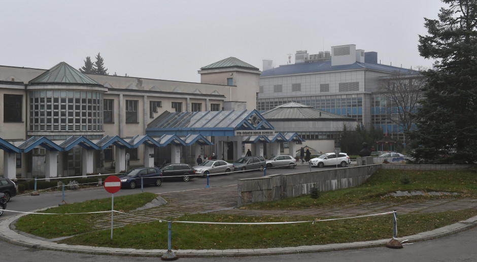Dramatyczna sytuacja w szpitalu dziecięcym w Krakowie. Lekarze na konferencji: Walkę zaczęliśmy w 2018 roku