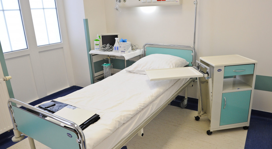 Izolatoria funkcjonowały w hotelach, hostelach, akademikach, sanatoriach. Fot. PAP/ Marcin Obara Wracają izolatoria dla chorych na COVID19. Na razie jedno na województwo