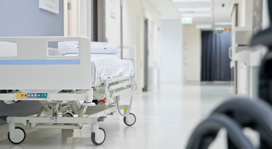 NFZ i resort zdrowia wskazują, że nie ma możliwości, by szpital w poprzedniej formule istniał w Górze także dziś. Fot. ilustracyjne, Shutterstock Góra od 5 lat bez szpitala. Ekspert wskazuje: ambulatoria w miejsce zamkniętych szpitali