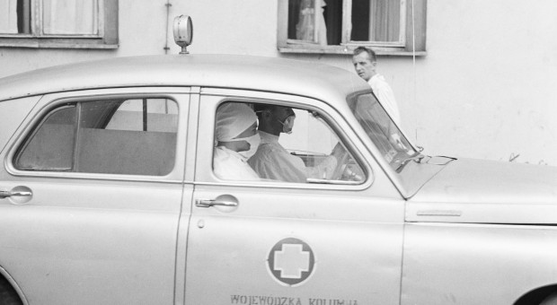 Epidemia ospy we Wrocławiu wybuchła latem 1963 roku. PAP/ CAF