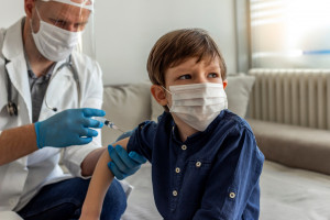 W USA szczepienia dzieci od 5. roku życia przeciwko Covid-19 już w listopadzie?