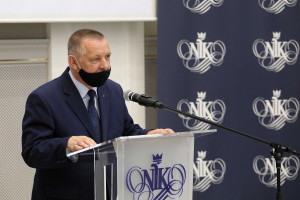 NIK: ponad 5 mln zł kar za handel dopalaczami. Na konta sanepidu trafiło niecałe 200 tys. zł