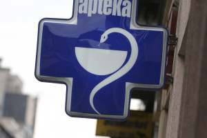 Apteki. Ich liczba ponownie w dół. Ile ich mamy obecnie?