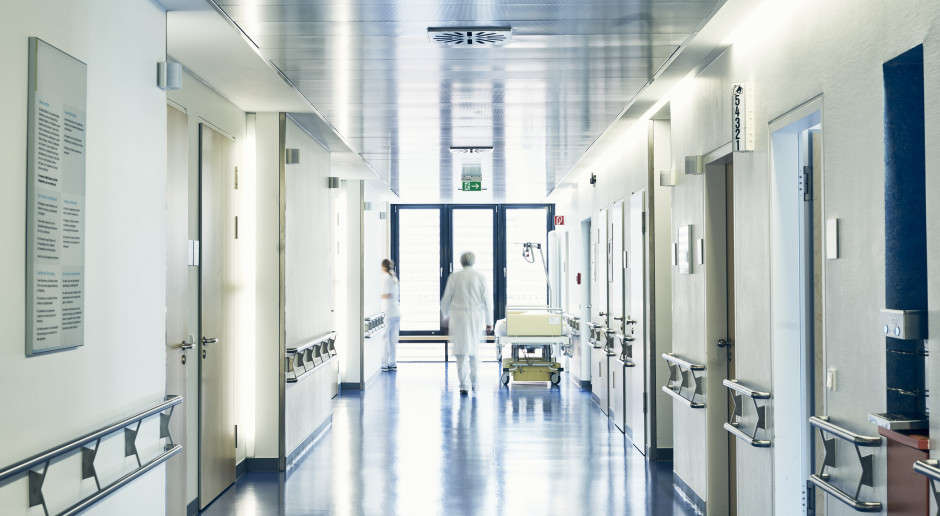 Coraz trudniejsza sytuacja na oddziałach pediatrycznych w woj. opolskim (fot. ilustracyjne) Fot. AdobeStock Bardzo duże problemy na oddziałach pediatrycznych. "To już nie medycyna, to udawanie"