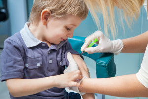 EMA sprawdza czy szczepionka Moderny jest bezpieczna dla dzieci w wieku 6-11 lat