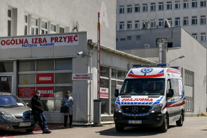 Federacja Szpitali pyta MZ i NFZ: kto zapłaci za leczenie cudzoziemców. Rachunki nawet na 100 tys. zł