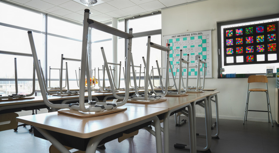 Zasiłek opiekuńczy na kwarantannie po nowemu. ZUS zmienił zasady Fot. Shutterstock Zasiłek opiekuńczy na kwarantannie po nowemu. ZUS zmienił zasady