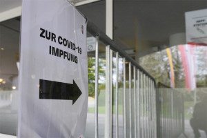 Austria. Nawet 3,6 tys. euro grzywny za niezaszczepienie się przeciw COVID-19. Będą wyjątki
