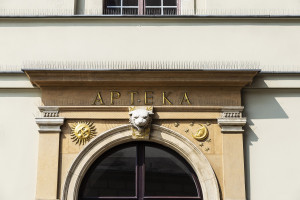 NFZ ogłosił, ile zapłaci farmaceutom za szczepienia na grypę