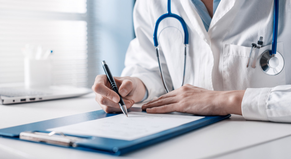 Projekt stanowi nieudaną próbę uregulowania sytuacji związanej z pracą - uważa PNRL Fot. Shutterstock Prezydium NRL o działalności gospodarczej w pandemii. "Projekt nie zasługuje na aprobatę"