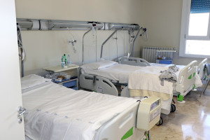 Lekarze odeszli z pracy. Szpital wojewódzki zamknął dwa oddziały. Potrzeba specjalistów z sześciu dziedzin