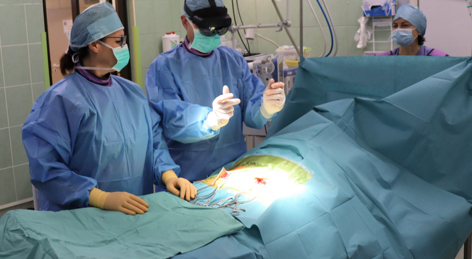 Nowatorska operacja w szpitalu w Gorzowie Wlkp. Wykorzystano hologram 3D i wirtualną rzeczywistość