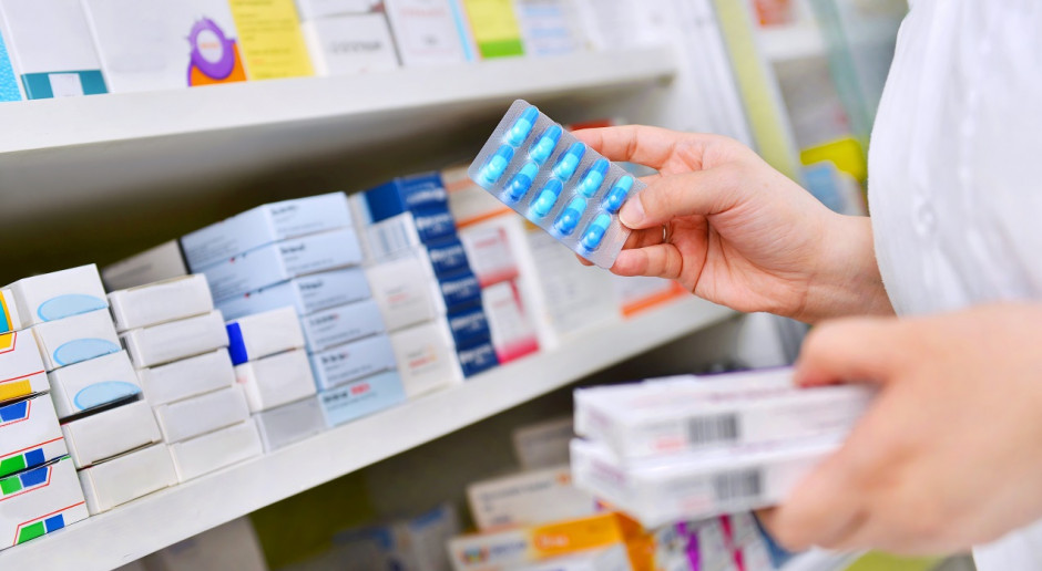 Jak sprzedawały się leki w aptekach w styczniu 2022?