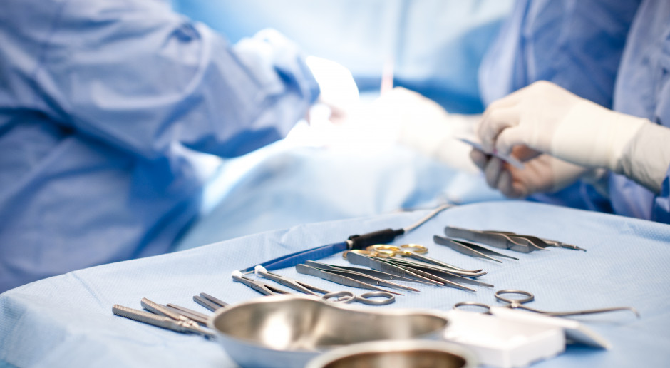 Pacjent kwalifikowany do przeszczepu musi spełnić szereg wymogów. Fot. Adobestock Przed transplantacją szczepienie przeciw COVID-19 to wymóg