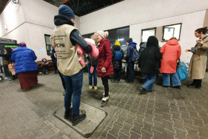 PCPM ewakuuje ludność cywilną z Ukrainy. "Są zmęczeni, będą potrzebowali pomocy psychologicznej"