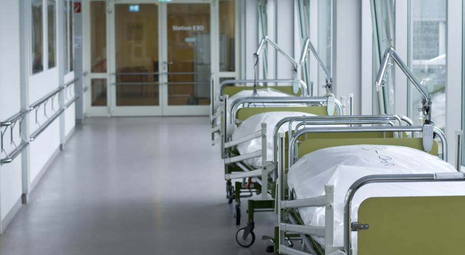 Dwunastu ortopedów złożyło wypowiedzenia. Fot. Shutterstock Kryzys w szpitalu. Wypowiedzenia złożyło 12 lekarzy. Oddziałowi grozi paraliż