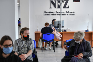 NFZ zapyta o jakość obsługi w oddziałach wojewódzkich. Badanie rusza 14 marca