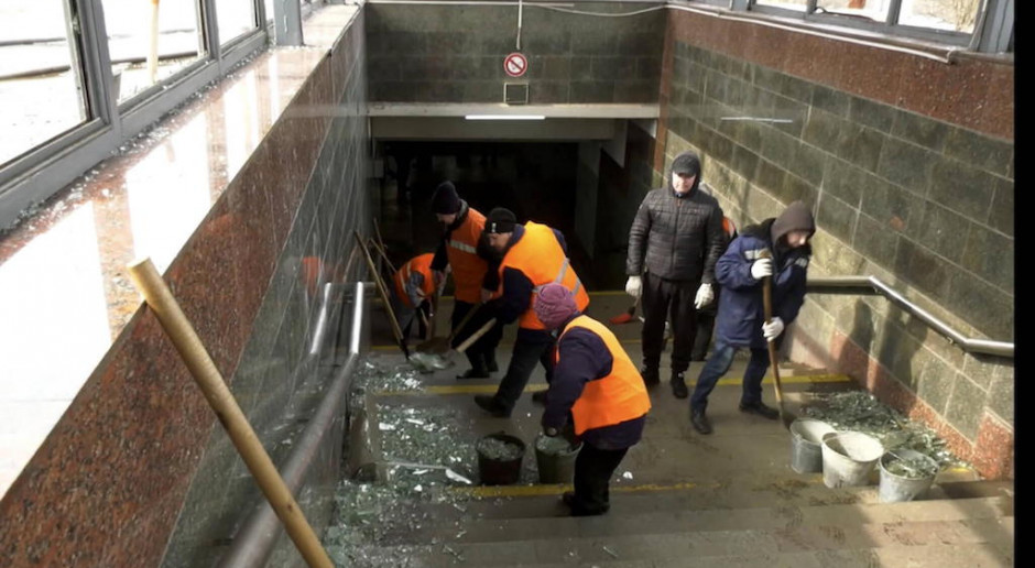 Obiektem ataku stał się szpital onkologiczny Fot. PAP/UKRINFORM/Mykola Myakshykow Szpital onkologiczny w ukraińskim Mikołajowie ostrzelany przez Rosjan