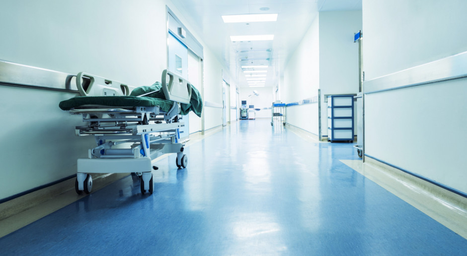 Szczepienie, fot. Shutterstock Dzisiaj posiedzenie Zespołu Trójstronnego. Tematem - podwyżki w ochronie zdrowia