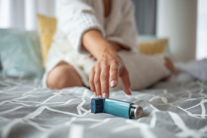 Astma alergiczna chroni przed COVID-19. Przedstawiono dowody naukowe