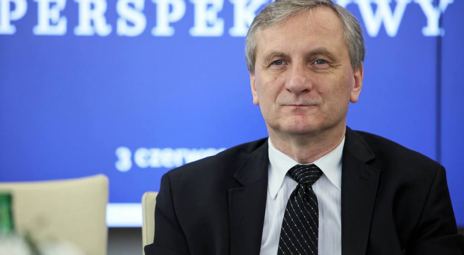CSK MSWiA, a niebawem Państwowy Instytut Medyczny będze zwiększał zatrudnienie - mówi dr Zbigniew Król Fot. PAP/Leszek Szymański To nie koniec szpitala na Wołoskiej, ale nowy początek. Dr Król: Zatrudnimy dodatkowy personel