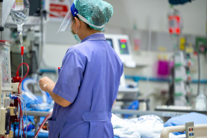 Nowe stawki dla pielęgniarki, położnej i lekarza POZ od 1 kwietnia