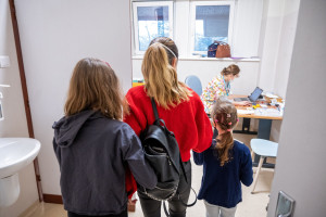 Eksperci apelują: obowiązkowe i bezpłatne szczepienia na HPV. Dla dziewczynek i chłopców