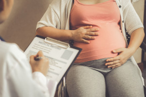 "Rejestr ciąż" wywołał dyskusję. Kto ma dostęp do karty pacjenta?