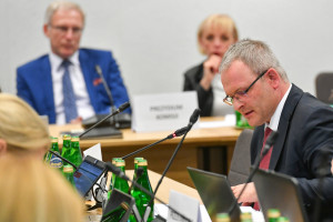 Sejm: Komisja Zdrowia pozytywnie o wykonaniu budżetu za ub. rok. Fundusz Medyczny powodem tarć