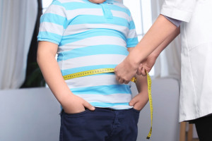 Aż 80 proc. otyłych dzieci staje się otyłymi dorosłymi. 