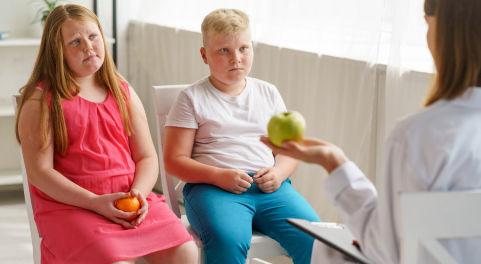 Jaką rolę w walce z otyłością uczniów mają do odegrania samorządy? Fot. Shutterstock Jak walczyć z otyłością polskich uczniów? "Samorządy mają zróżnicowane możliwości. Stąd nierówności"