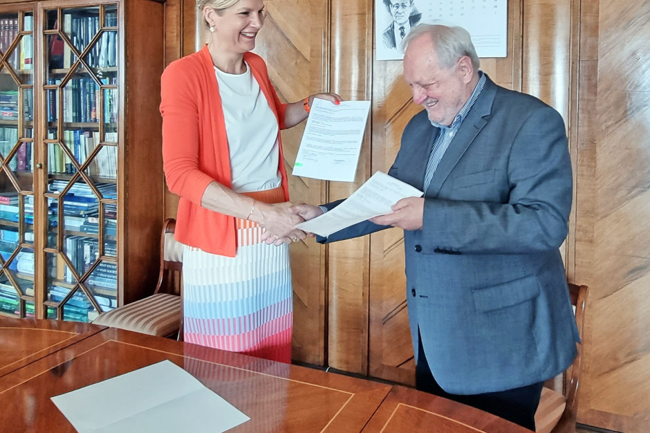 Polska Akademia Nauk i Infarma podpisały list intencyjny o współpracy