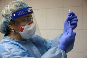 18 przypadków małpiej ospy w Polsce. MZ zamówiło tysiąc szczepionek